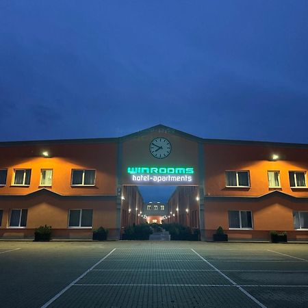 Winrooms "Hotel&Appartement" Винер Нойщат Екстериор снимка