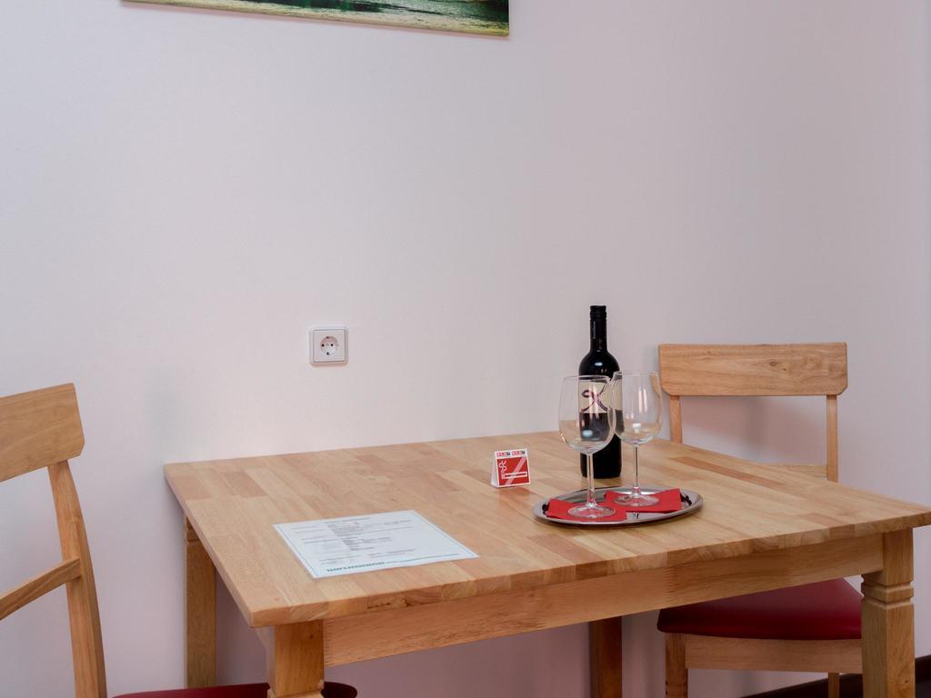 Winrooms "Hotel&Appartement" Винер Нойщат Екстериор снимка