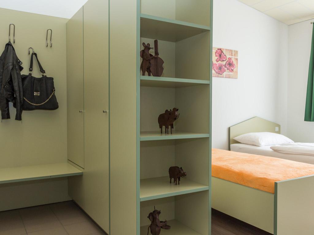 Winrooms "Hotel&Appartement" Винер Нойщат Екстериор снимка